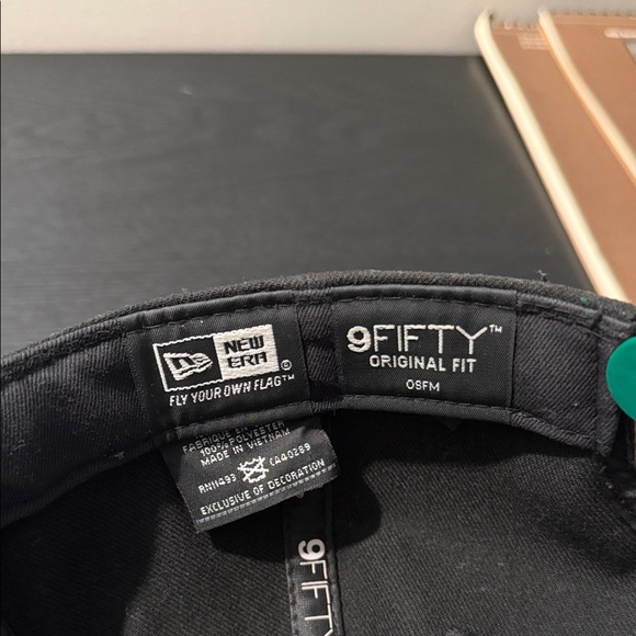 Vintage Milwaukee Bucks New Era 9Fifty SnapBack - Picture 8 of 9